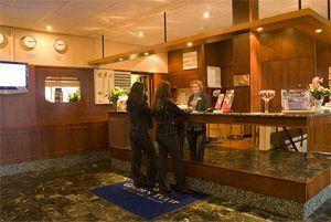 Tulip Inn Maastricht Aachen Airport Exterior foto