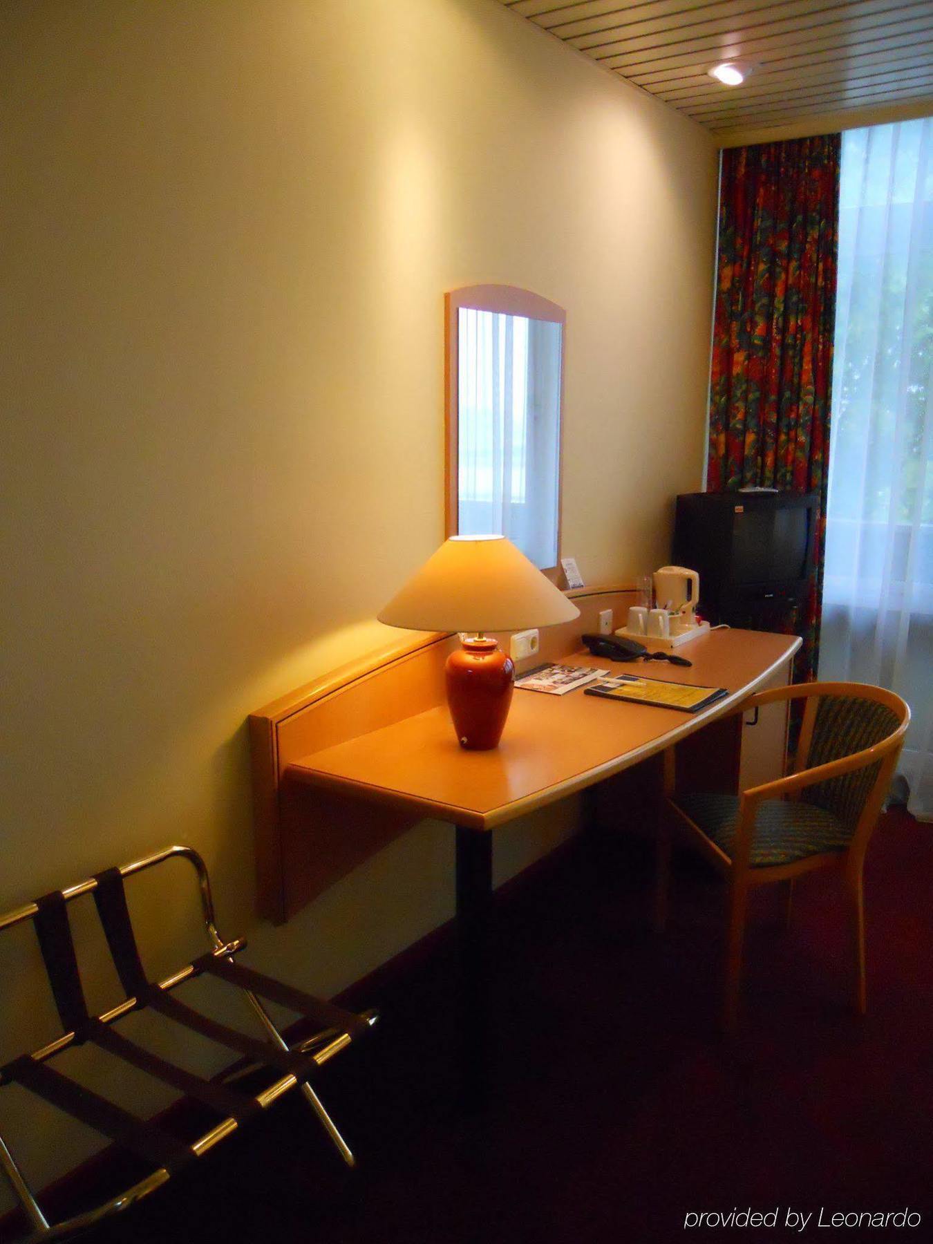 Tulip Inn Maastricht Aachen Airport Quarto foto